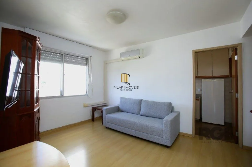 Apartamento, 2 Quartos, 2 Vagas, Bairro Petrópolis