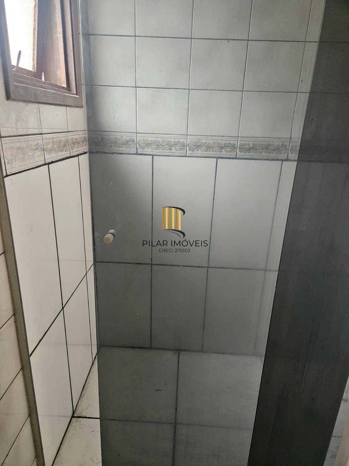 Apartamento 02 dormitorios com vaga