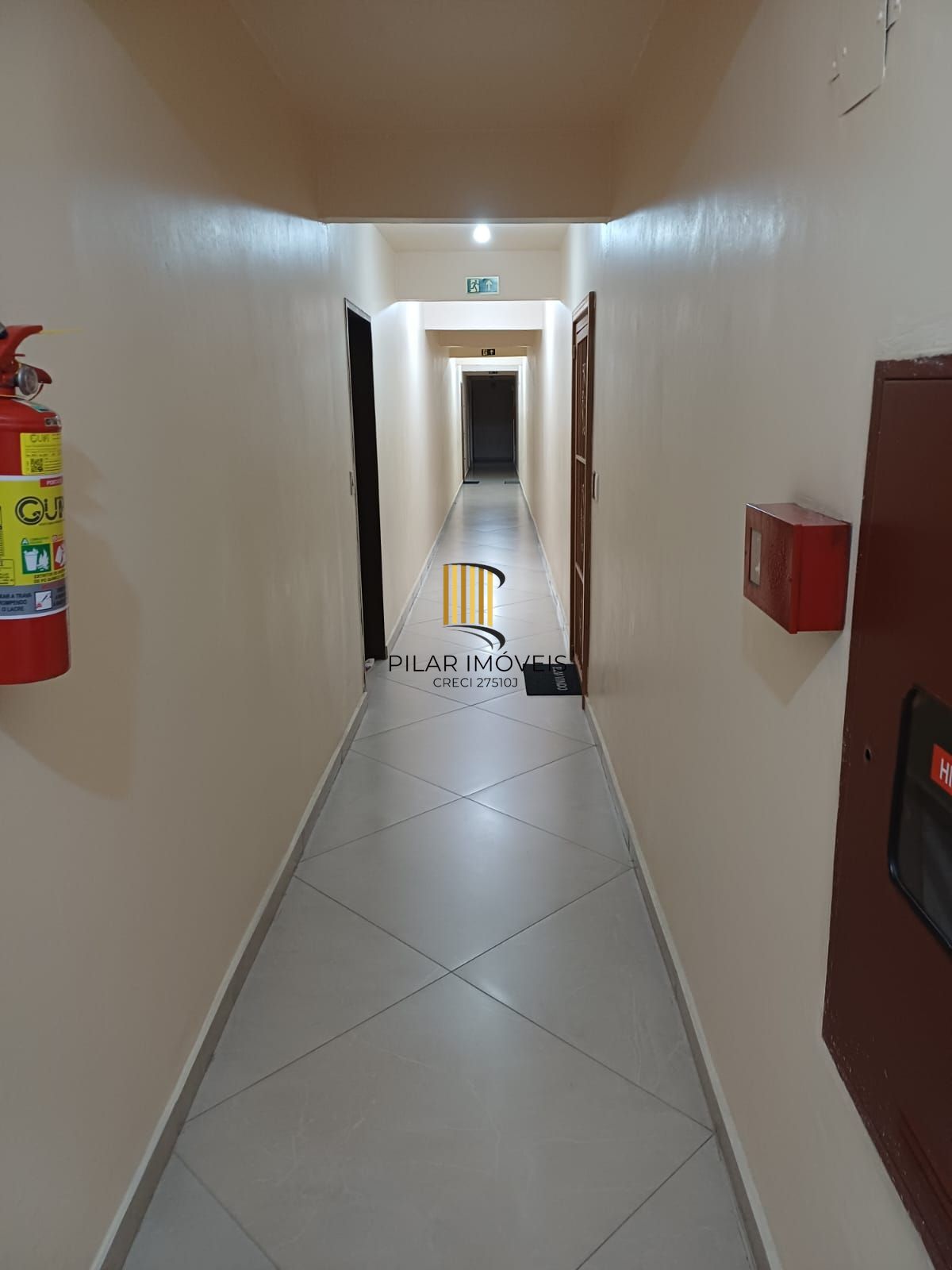 Apartamento 2 dormitórios no bairro Jardim Sabará