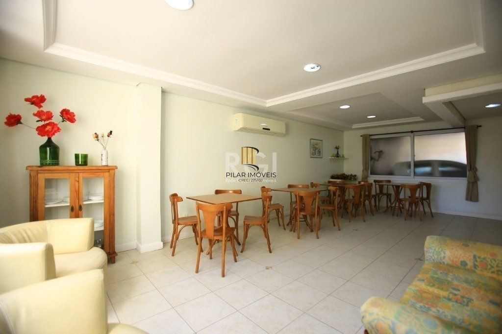 Apartamento 3 dormitórios no bairro Menino Deus