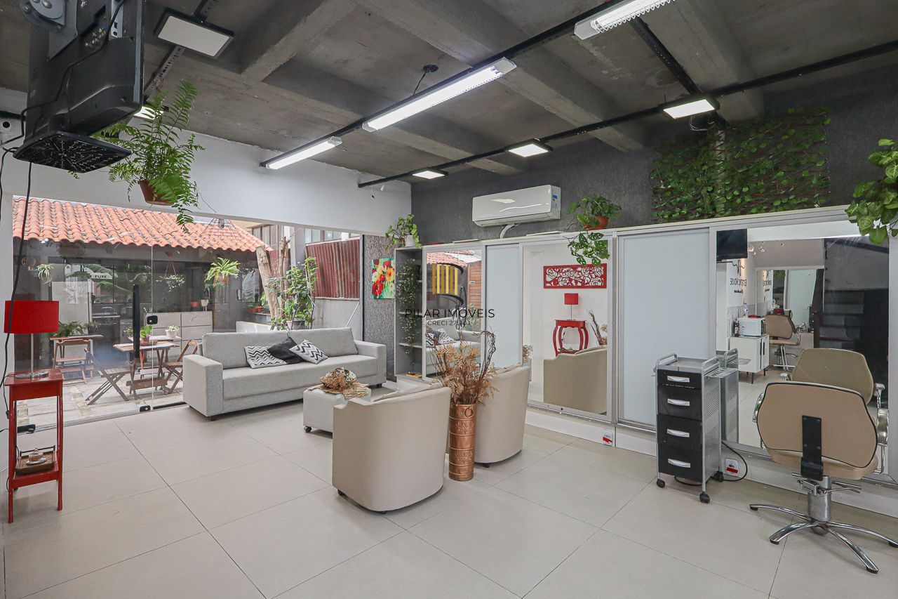 Casa, 3 dormitórios, 2 Suítes,  293,20m², Bairro Bela Vista, Porto Alegre