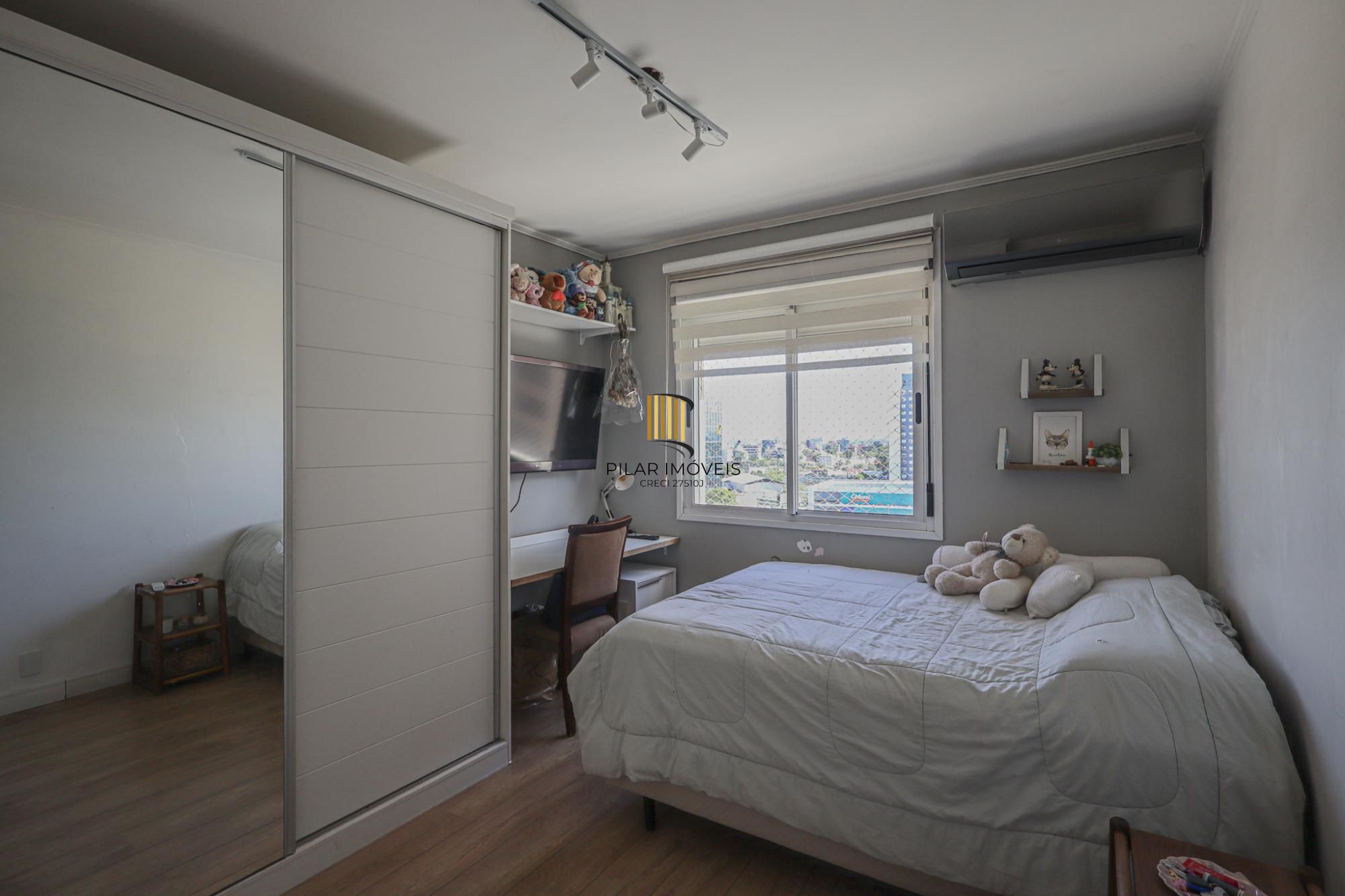 Apartamento 03 quartos com suite e garagem para 02 carros.