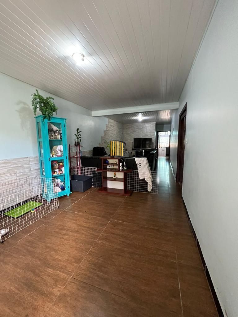 Casa a venda, 3 Quartos, sendo 1 Suíte, Bairro centro Canoas