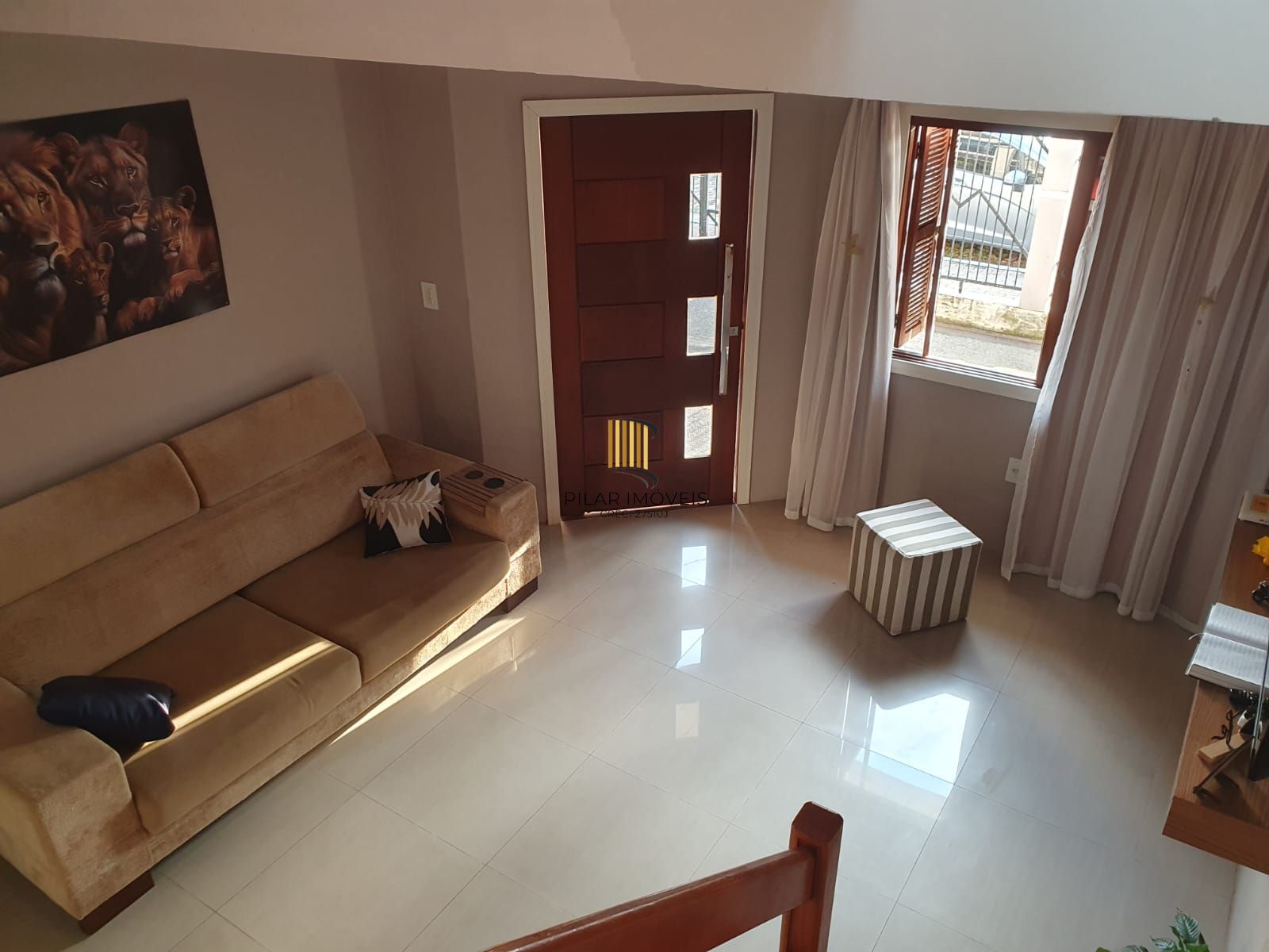 Casa, 3 Dormitórios, 2 Banheiros, 180m², Bairro Estância Velha, Canoas