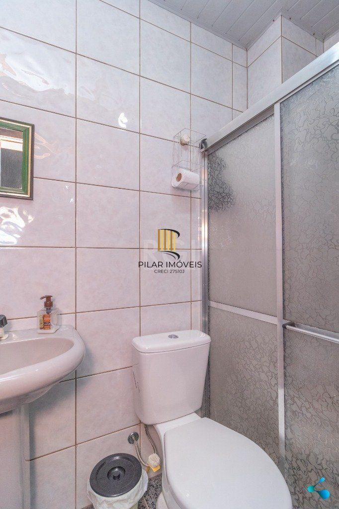 Casa para Venda - 272m², 3 dormitórios, sendo 1 suites, 2 vagas - Sarandi