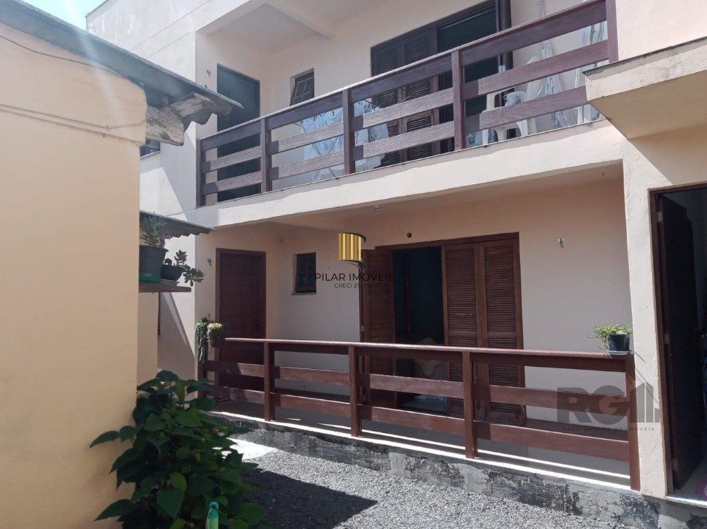 Casa 2 dormitórios no bairro Harmonia