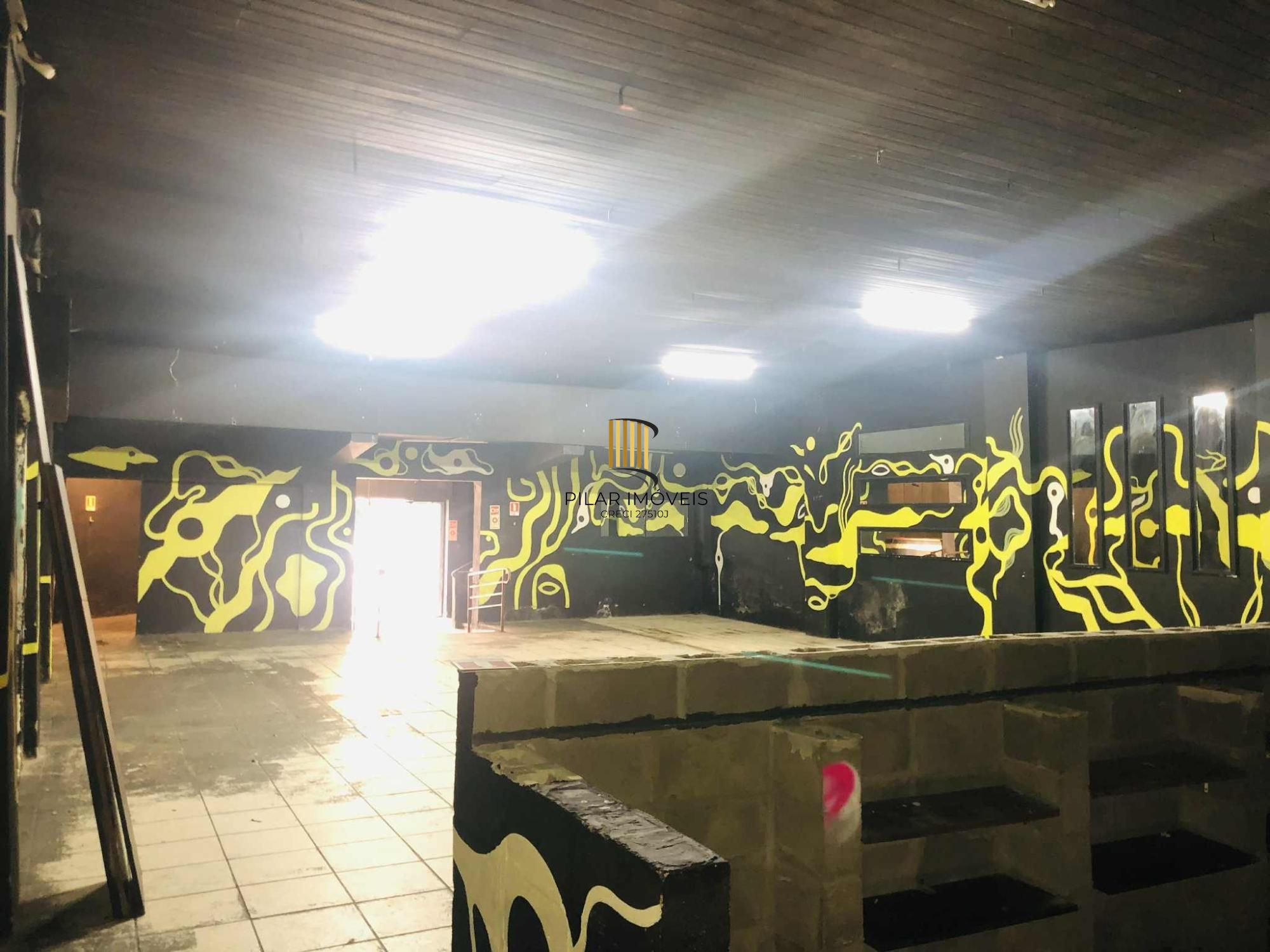 predio de esquina com mais de 240mts, antiga VIPCLUB