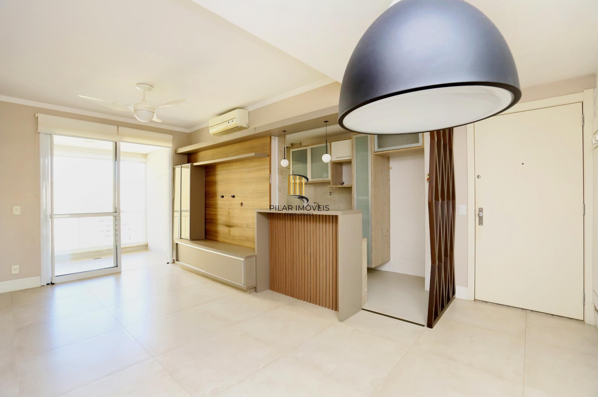 Apartamento 2 dormitórios no bairro Passo da Areia - Pilar Imóveis