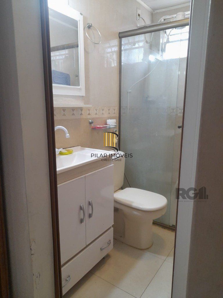 Apartamento 2 Dormitório(s) Bairro Azenha