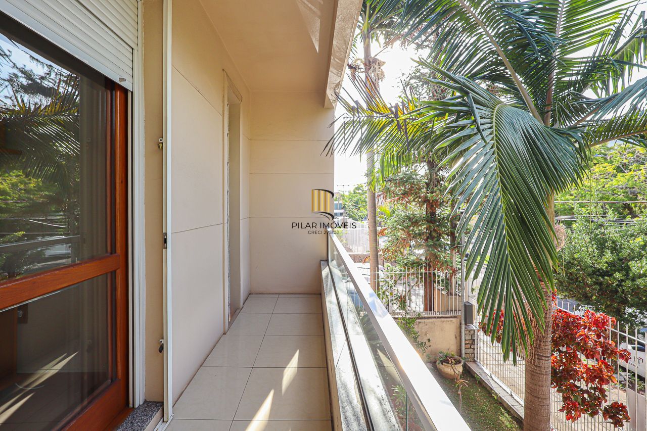 Casa à venda, 3 dormitórios, 316m², 4 vagas de garagem,  Bairro São Geraldo