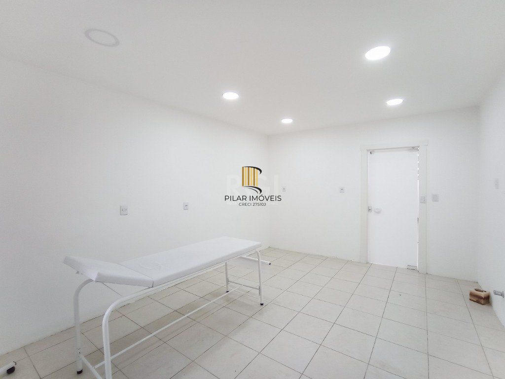Casa Comercial de Luxo no Centro da Cidade - Oportunidade Única!