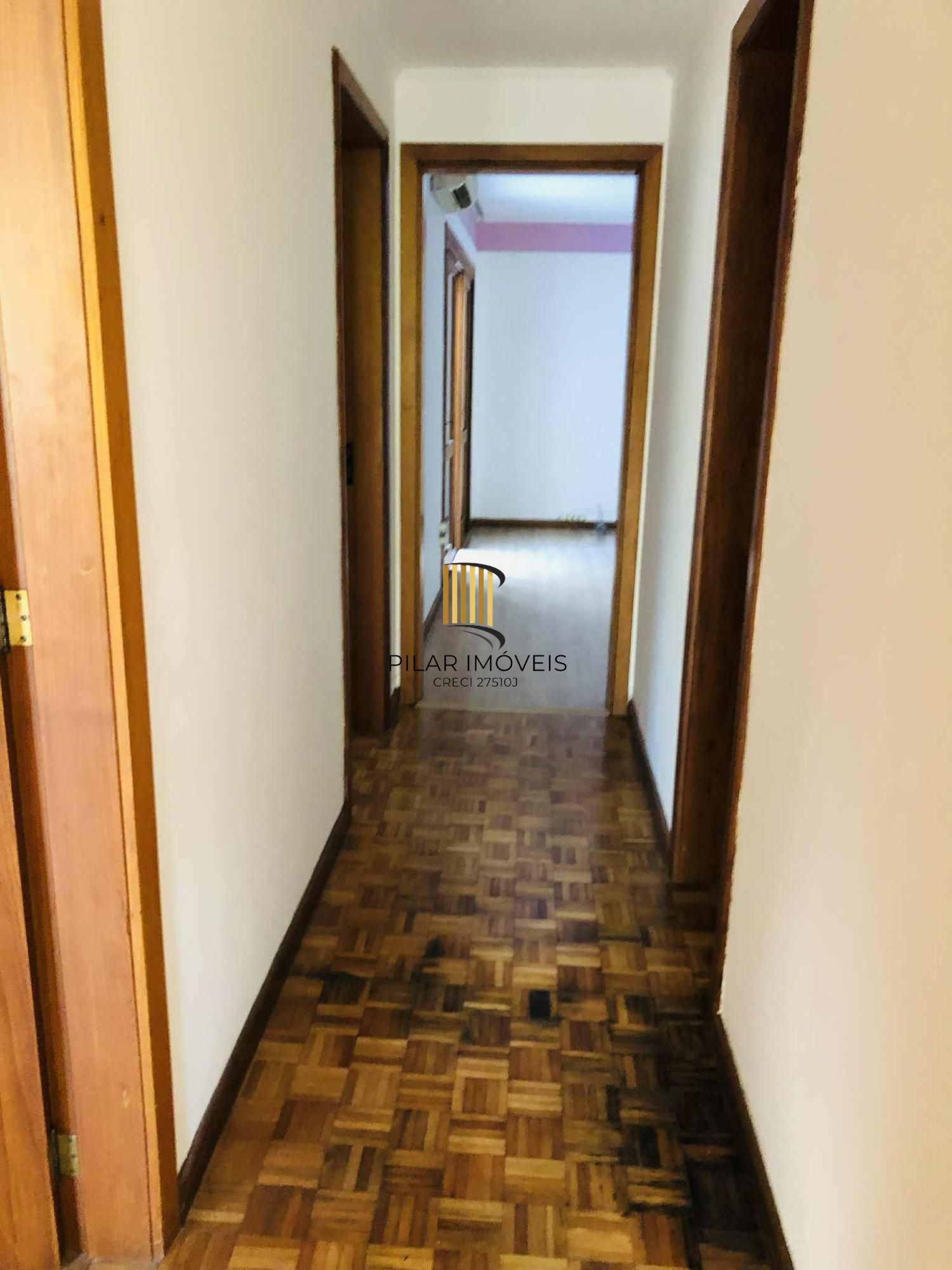Apartamento Amplo e Pronto para Morar no Bairro Floresta – Porto Alegre
