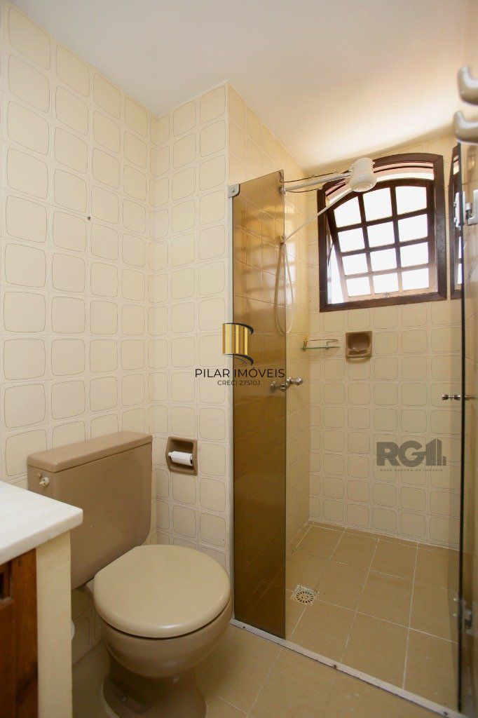 Casa de Condomínio 3 dormitórios no bairro Cristal