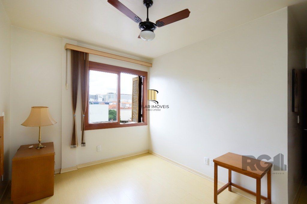Apartamento 2 Dormitório(s) Bairro Passo da Areia