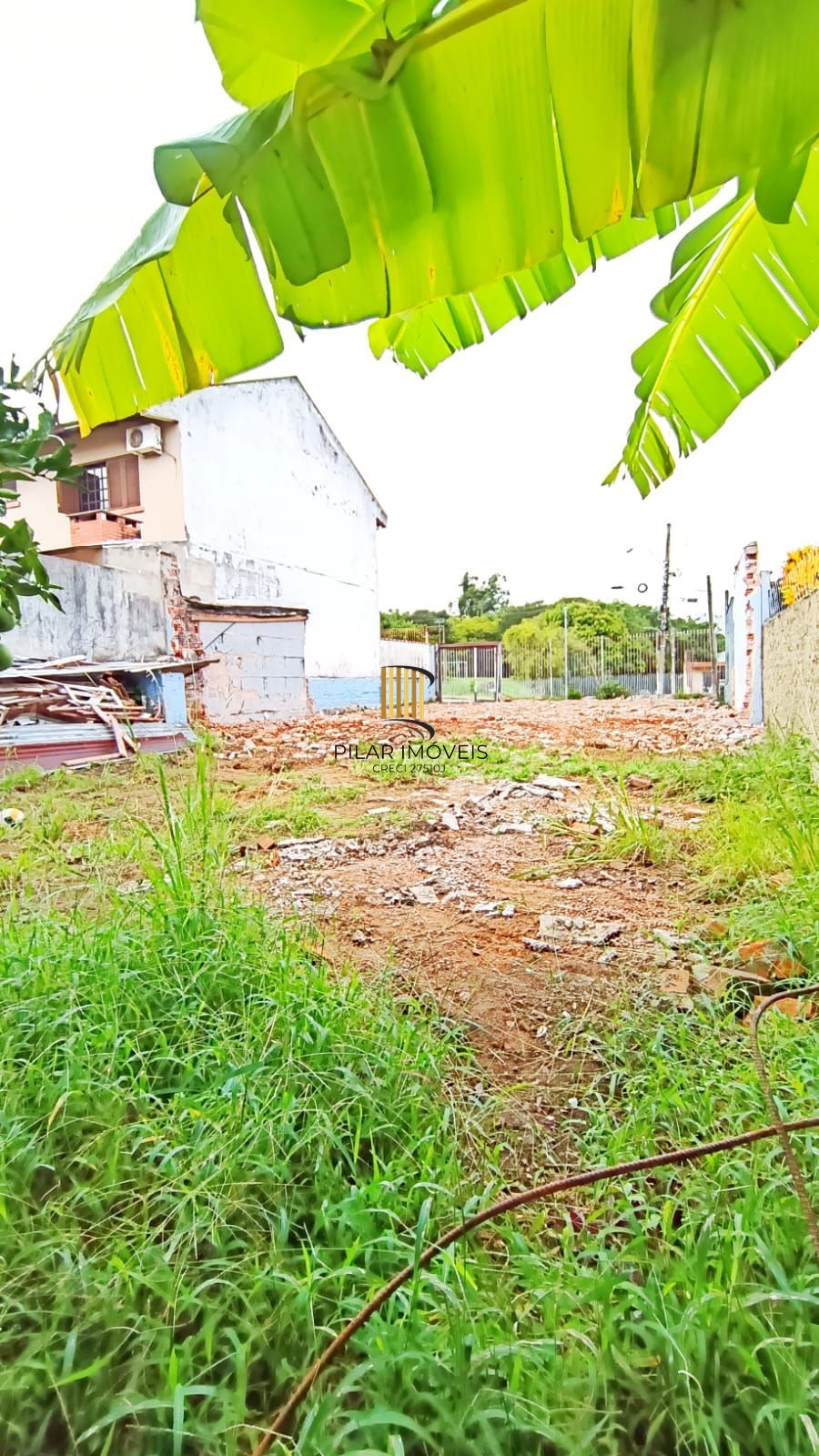 Terreno no bairro Jardim Sabará em Porto Alegre