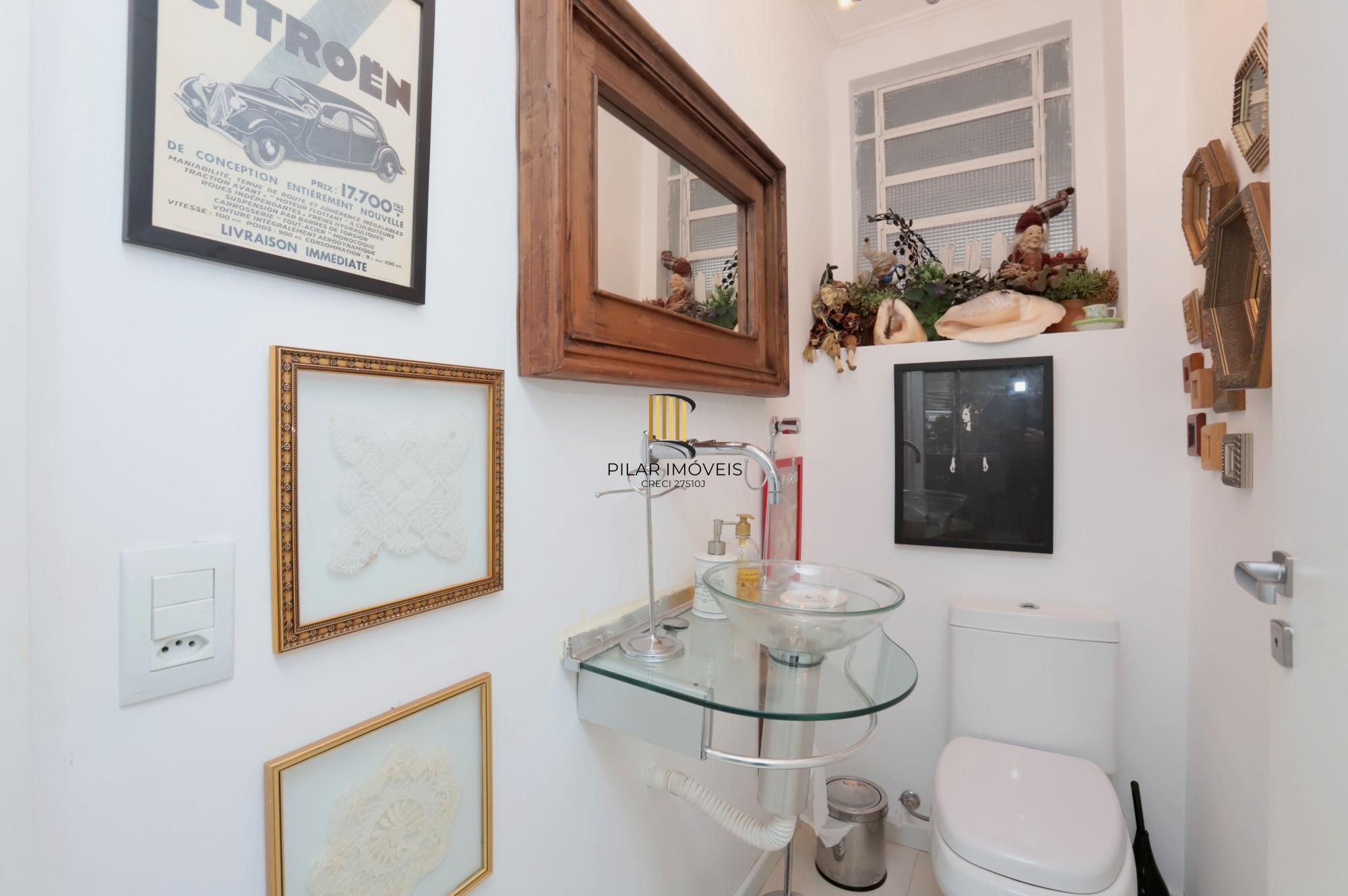Apartamento 5 dormitórios no bairro Bom Fim