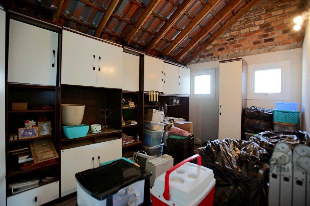 Casa 3 dormitórios no bairro Sarandi