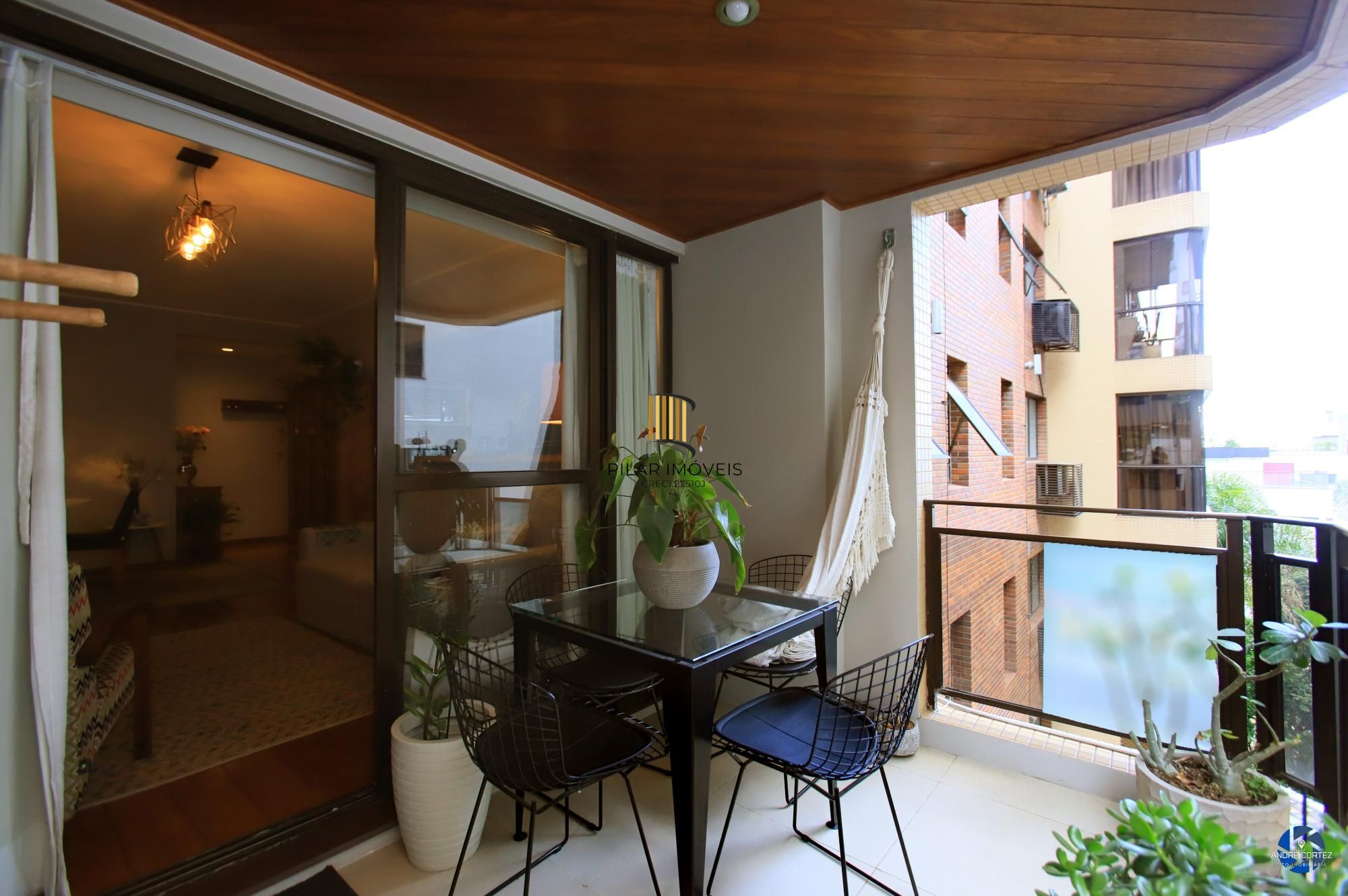 Apartamento 2 dormitórios no bairro Mont Serrat