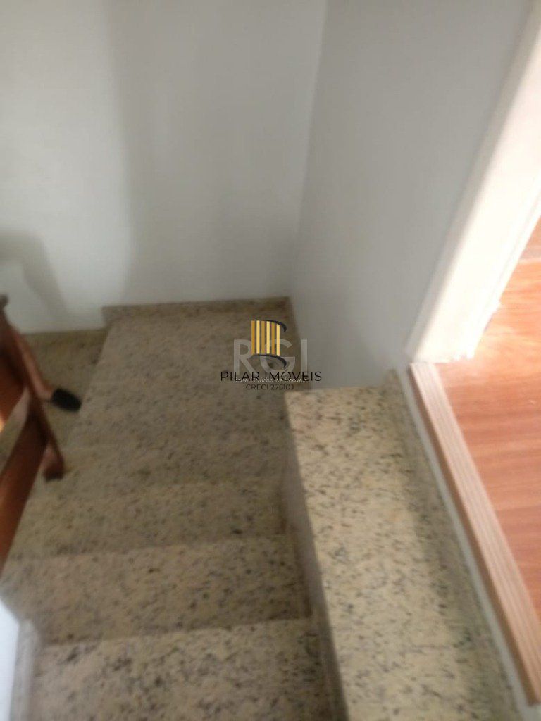 Casa para Venda - 300m², 3 dormitórios, sendo 1 suites, 5 vagas - Jardim Itu