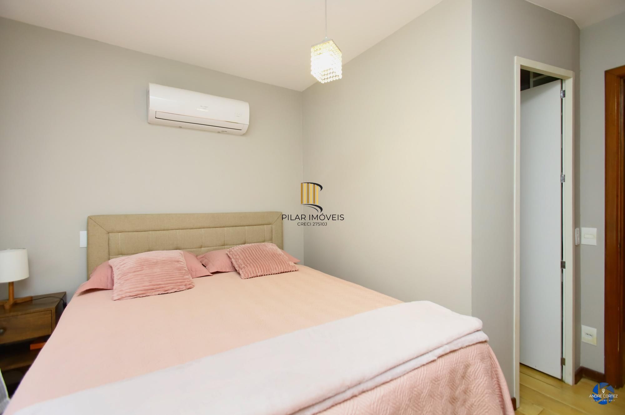 Apartamento 2 dormitórios no bairro Mont Serrat