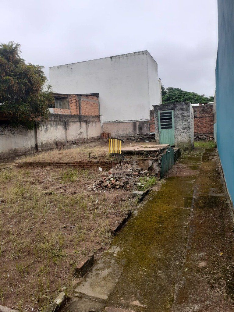 Vendo  terreno  no Bairro Partenon em Porto Alegre.