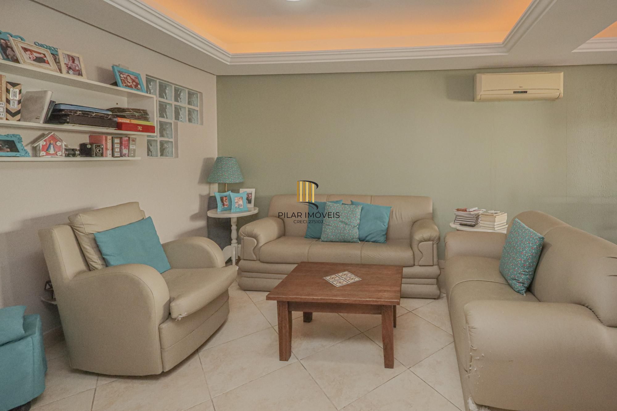 Residência de luxo ! Impecável.. 04 dormitórios , piscina / estuda dação