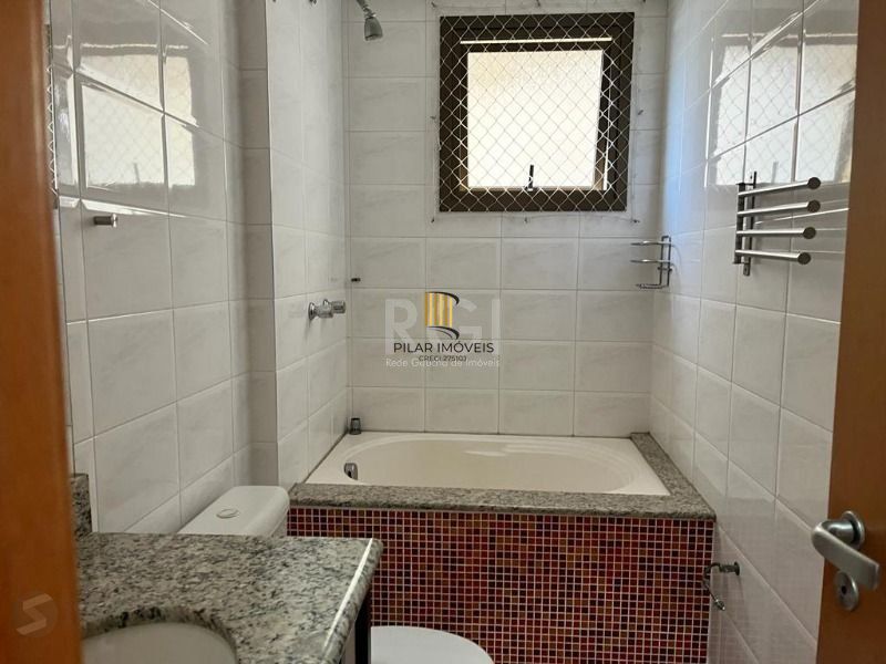 Apartamento 3 dormitórios no bairro Passo da Areia