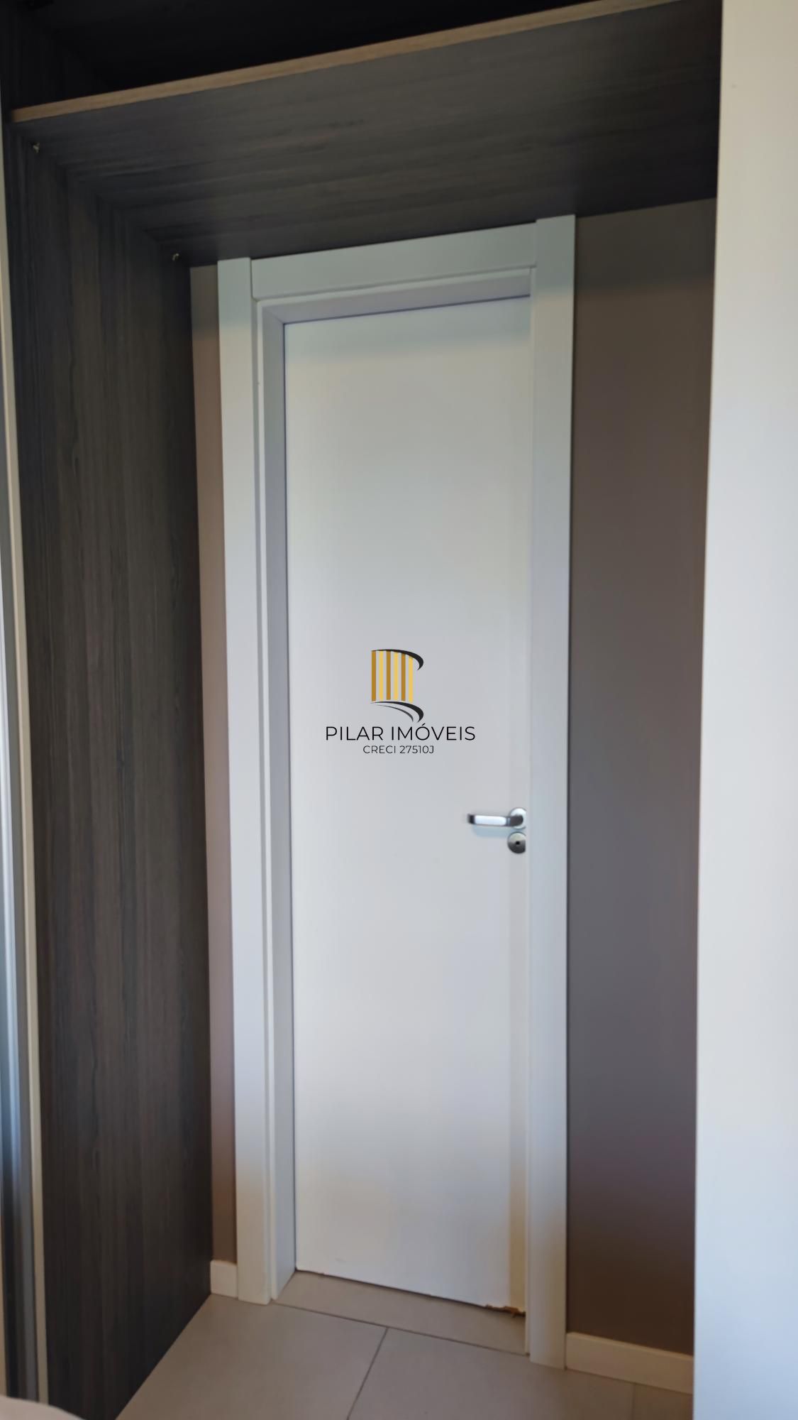 Apartamento  no Centro Histórico de Porto Alegre Mobiliado