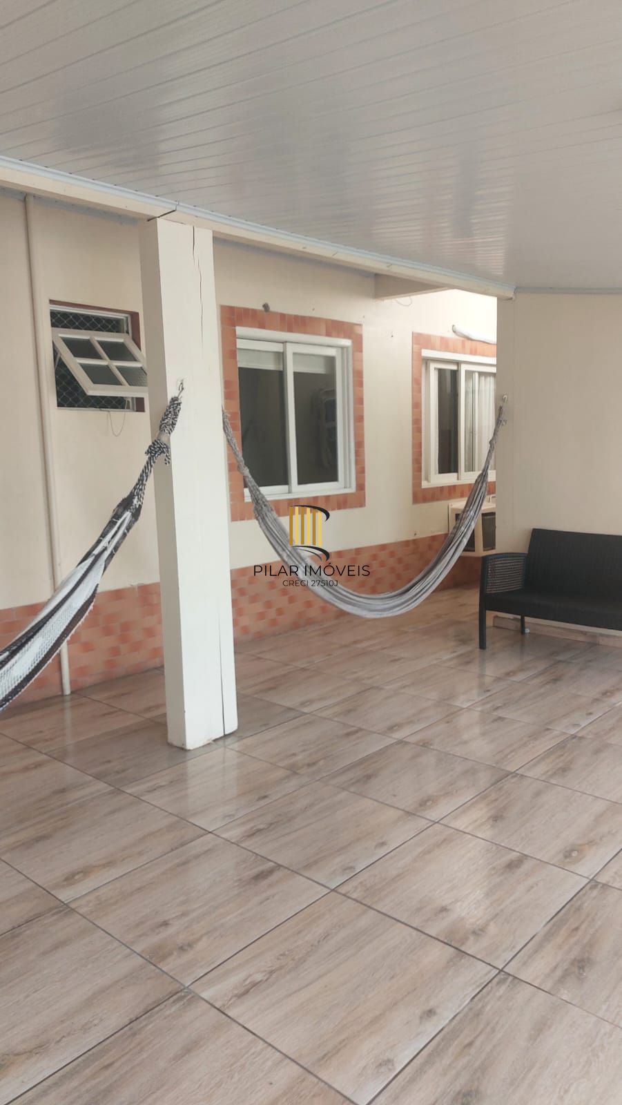 Casa 3 dormitórios no bairro Maria Regina