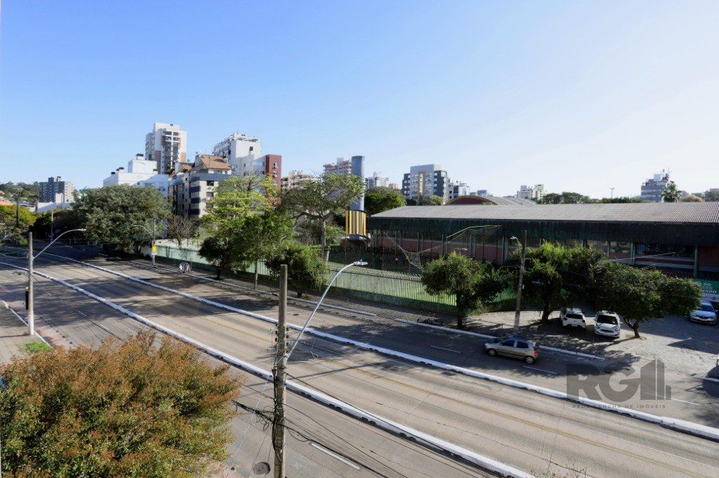 Apartamento 2 dormitórios no bairro Menino Deus