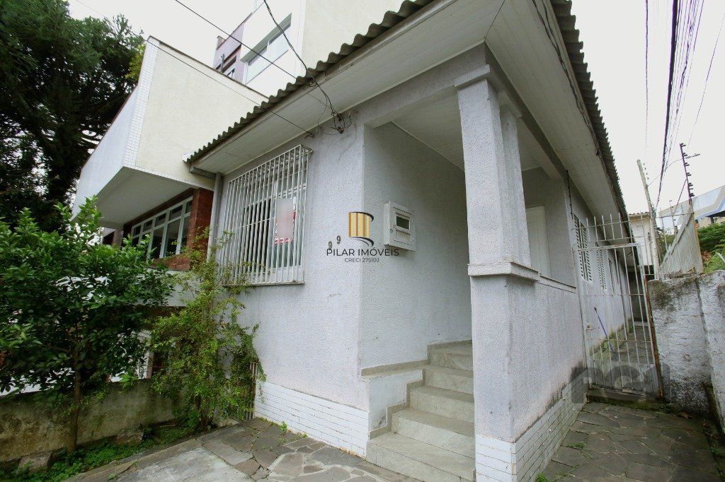 Casa 2 dormitórios no bairro Chácara das Pedras