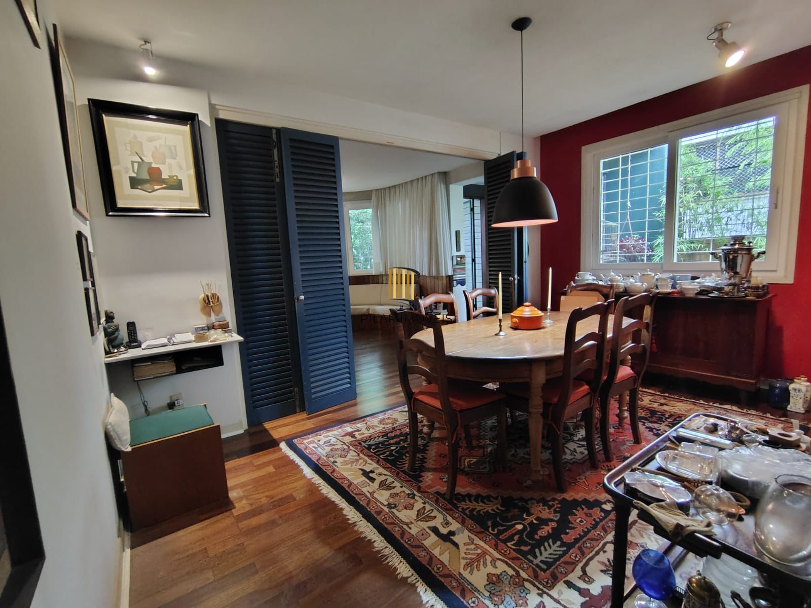 Casa no Bairro Petrópolis em Porto Alegre - Rua calma junto Av. Protásio Alves