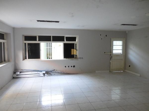 Casa Comercial para Venda - 210m², 0 dormitórios, 5 vagas - Floresta