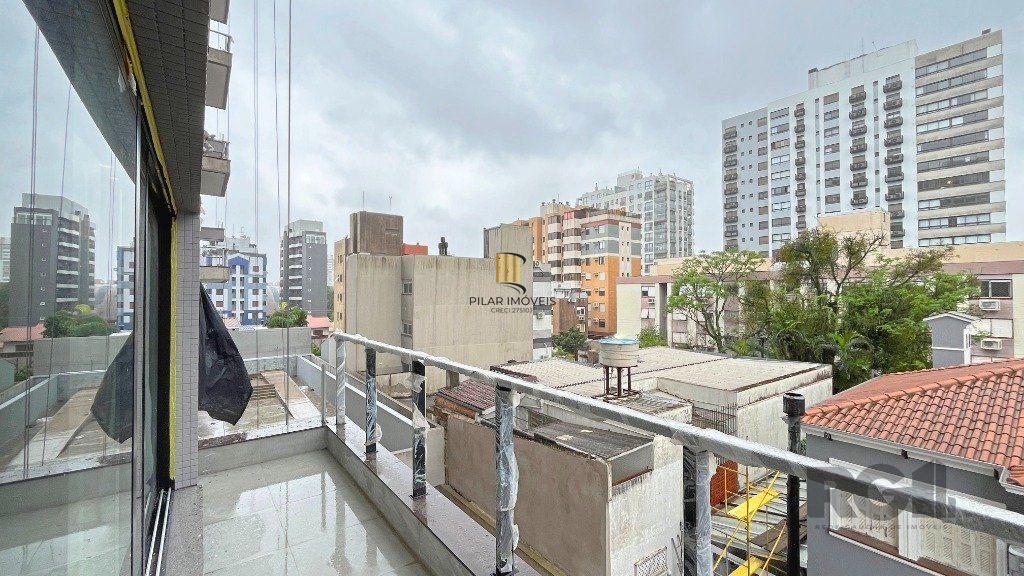 Apartamento 3 dormitórios no bairro Menino Deus