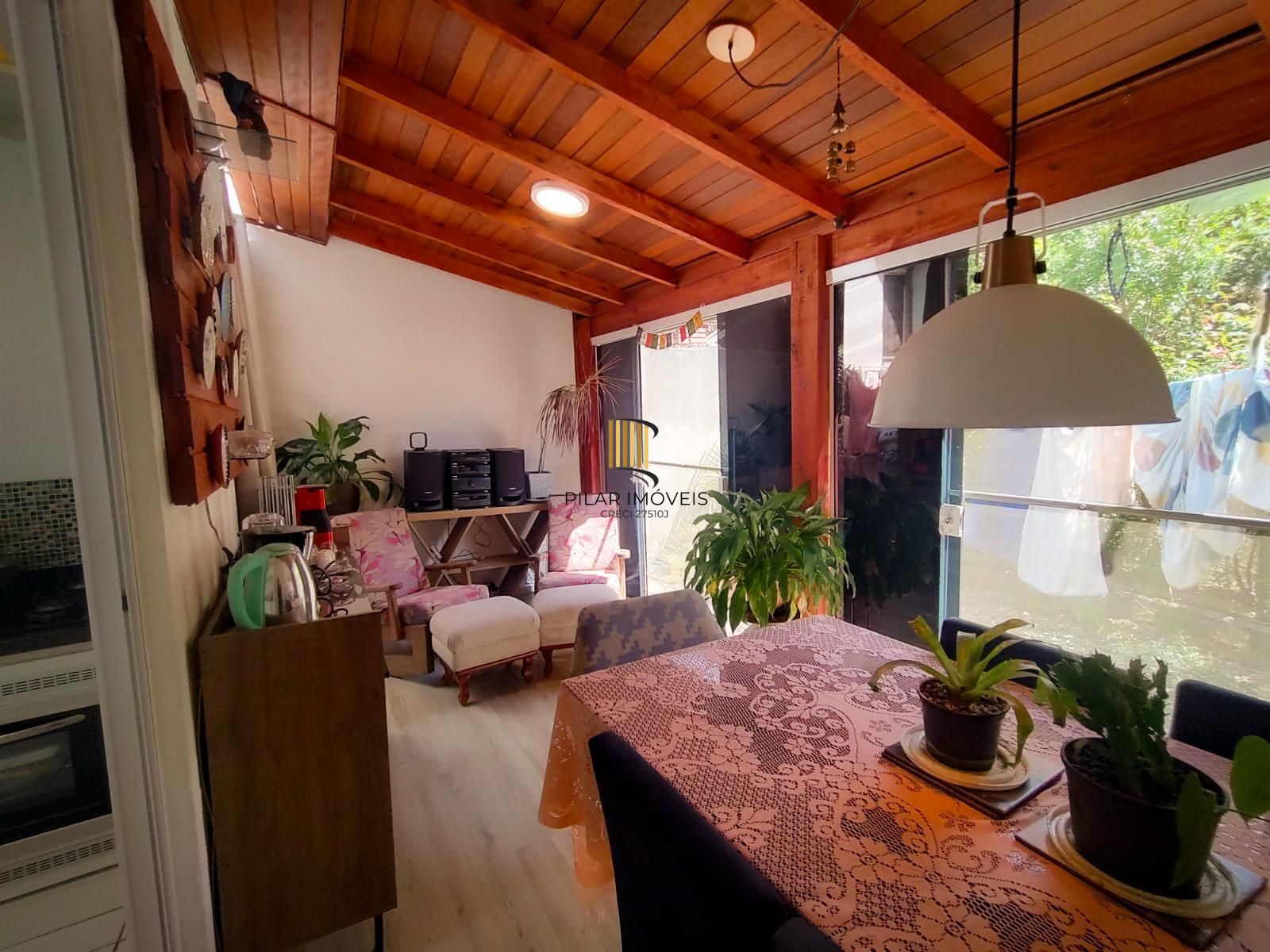 Casa de Condomínio 2 dormitórios no bairro Stella Maris