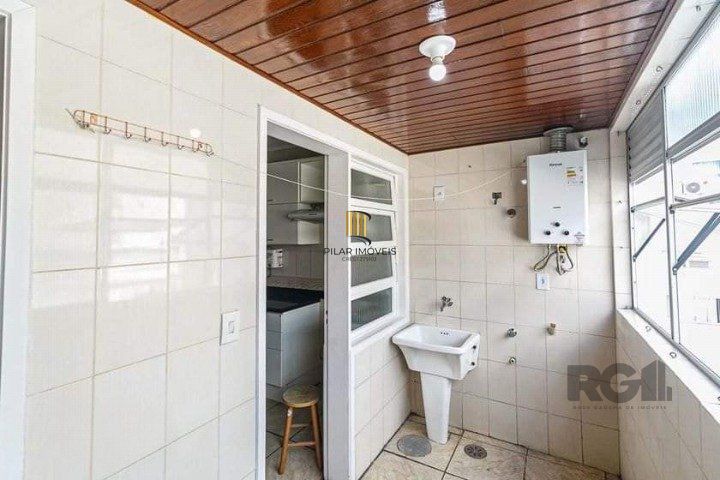 Apartamento 2 dormitórios no bairro Menino Deus