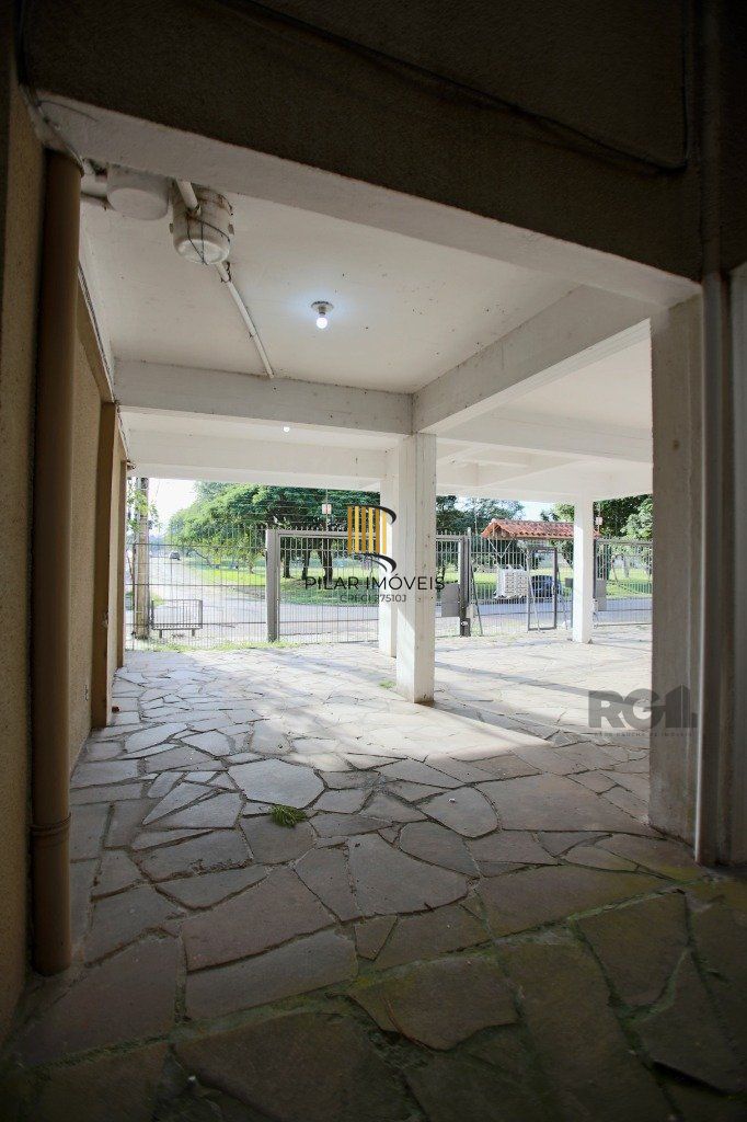 Cobertura para Venda - 115m², 2 dormitórios, 2 vagas - Nonoai