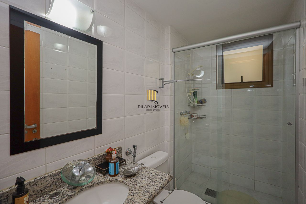 Apartamento 03 quartos de frente com sacada e com garagem