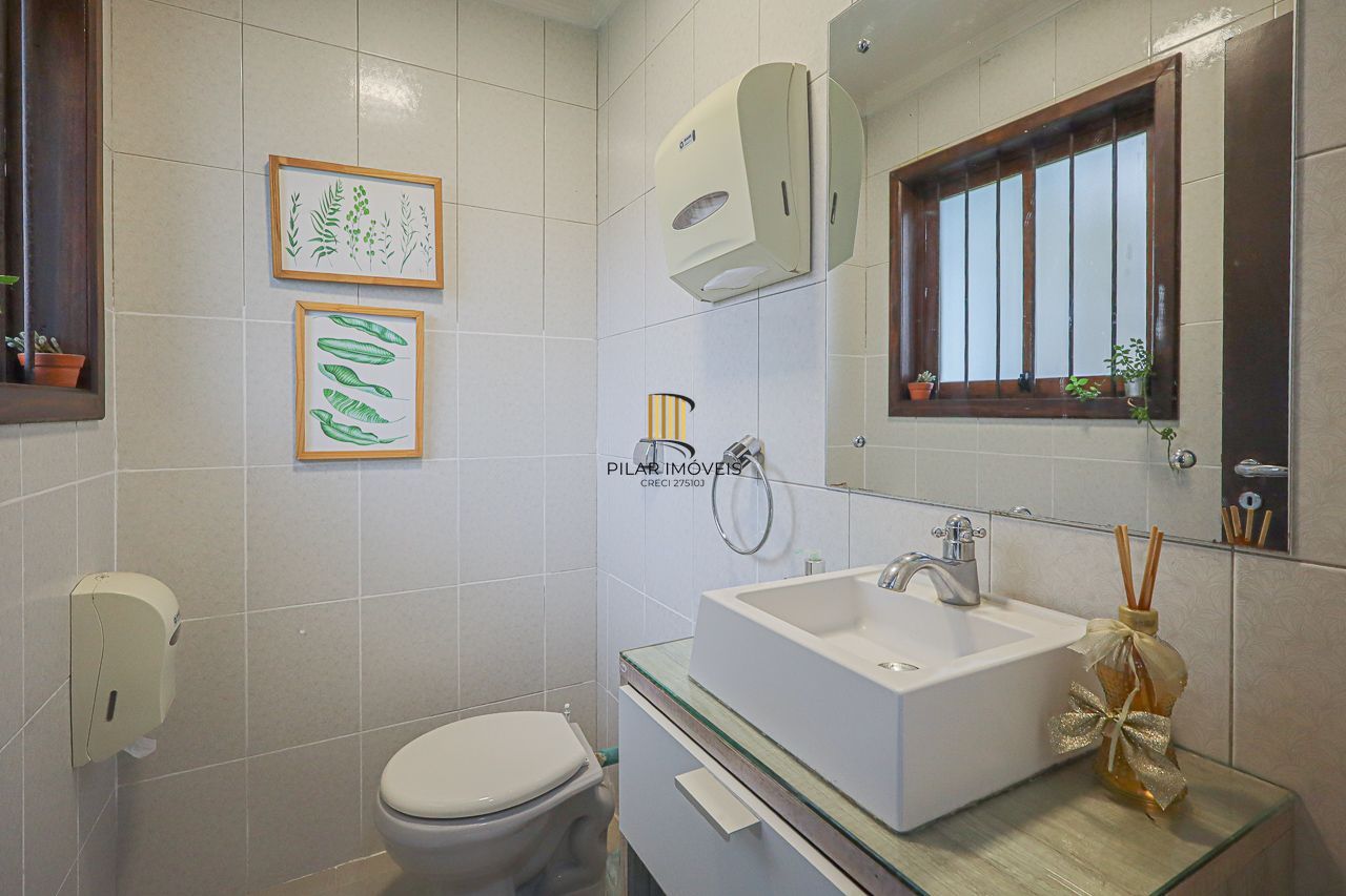 Casa, 3 dormitórios, 2 Suítes,  293,20m², Bairro Bela Vista, Porto Alegre