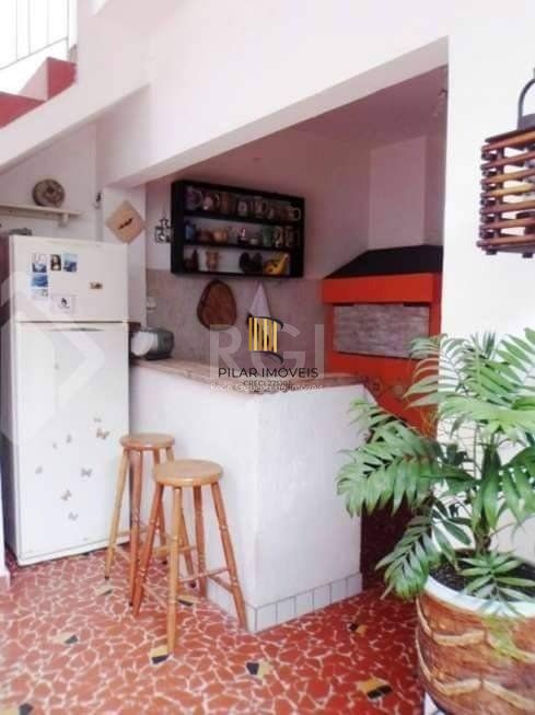 Casa para Venda - 150m², 3 dormitórios, 2 vagas - Santana
