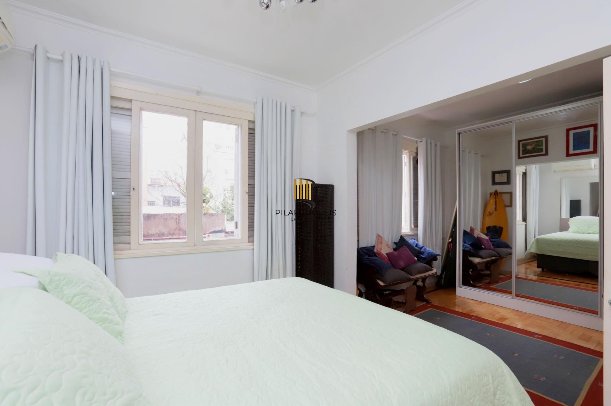 Apartamento 5 dormitórios no bairro Bom Fim