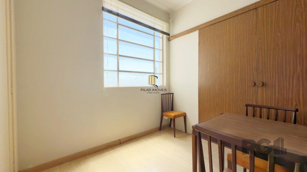 Apartamento 2 dormitórios no bairro Floresta