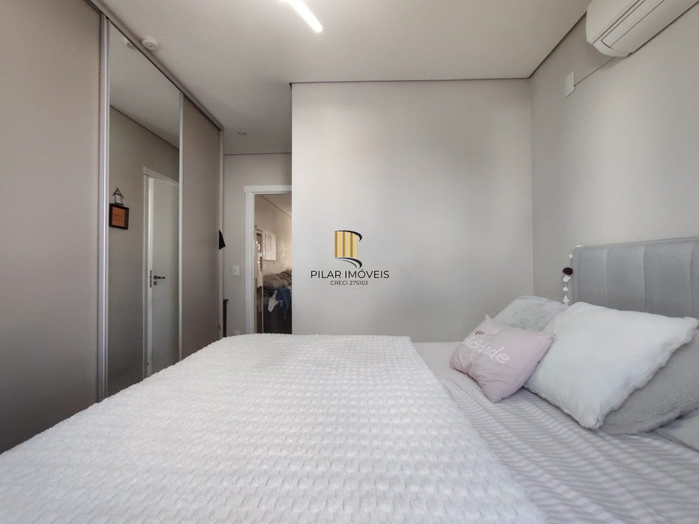 CASA 02 quartos em condomínio