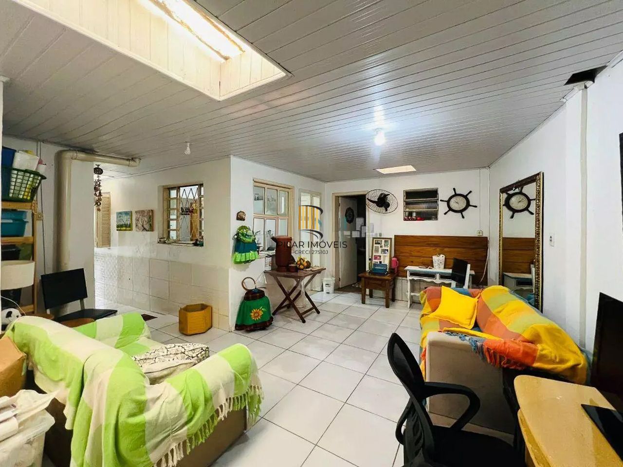 Casa com churrasqueira / Piscina
