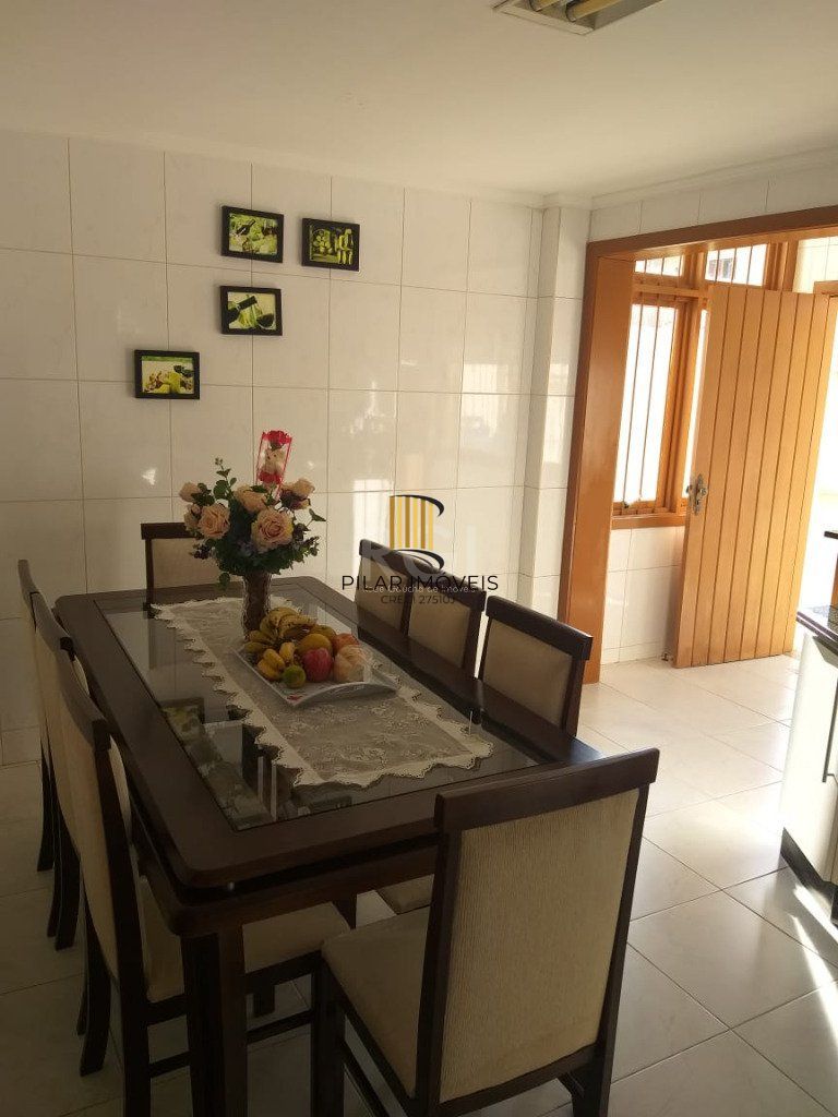 Casa Condominio para Venda - 237.24m², 3 dormitórios, sendo 1 suites, 2 vagas - Alto Petrópolis
