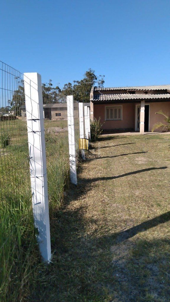 Casa para Venda - 107m², 3 dormitórios, 1 vaga - Centro