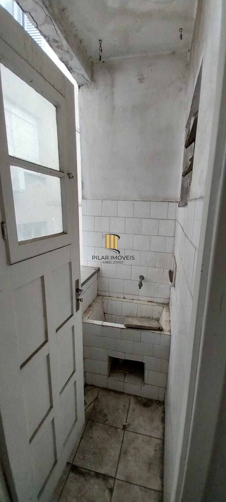 Apartamento 01 dormitório em andar alto