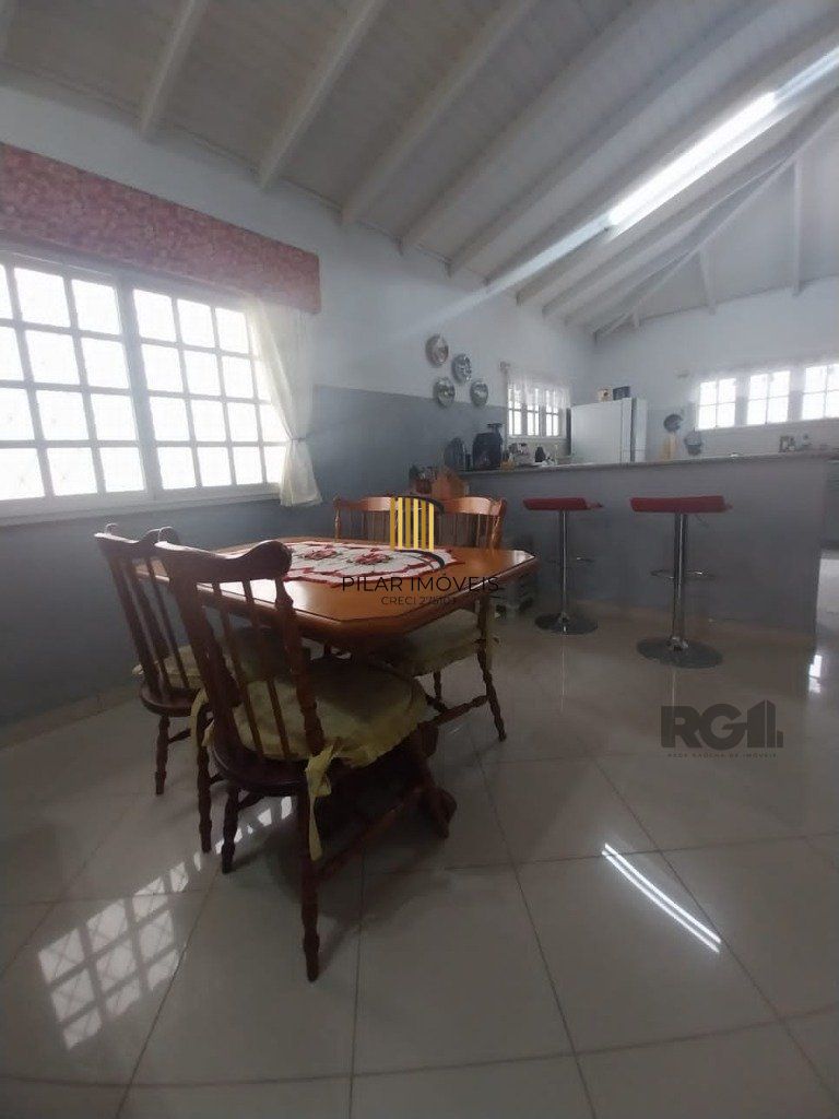 Casa 2 dormitórios no bairro Florida