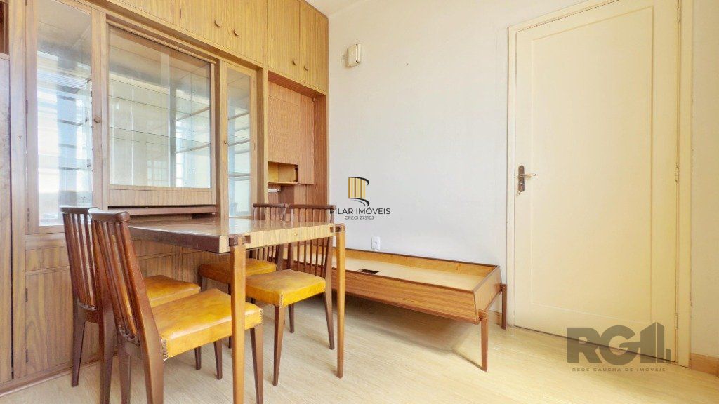 Apartamento 2 dormitórios no bairro Floresta
