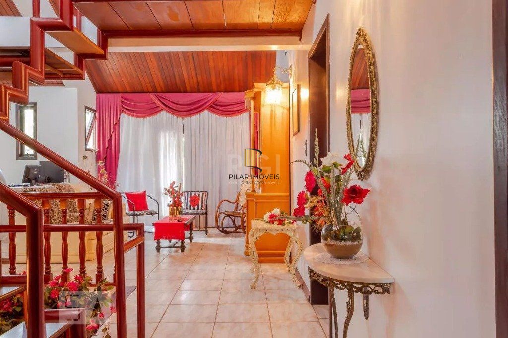 Casa 3 dormitórios no bairro Centro
